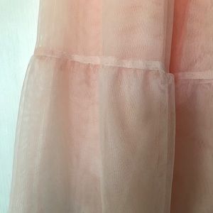 TULLE SKIRT NWT